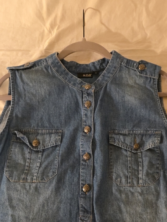 a.n.a Blue Denim Button-Front Tank Top - Picture 3 of 6